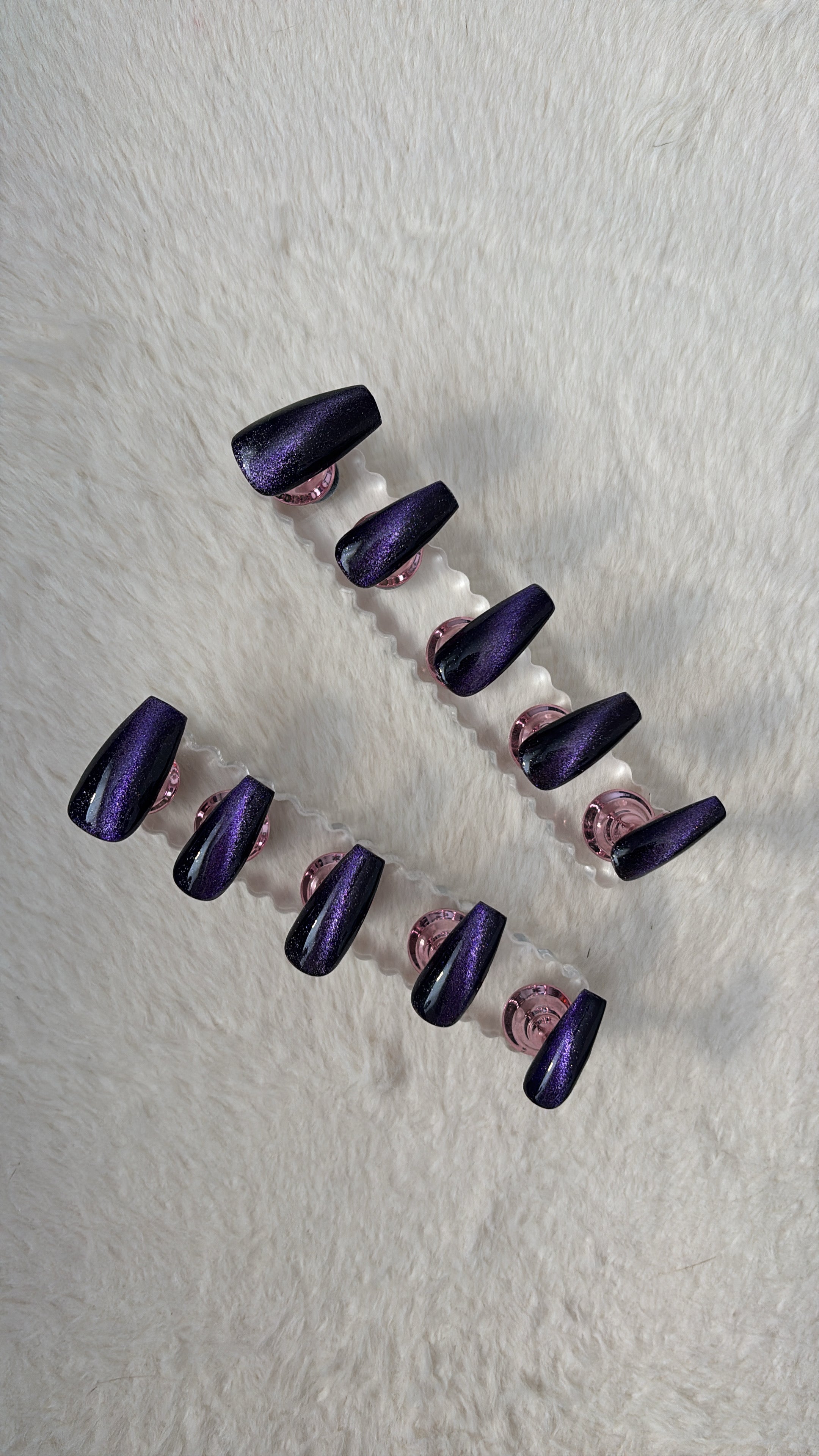 Midnight Magic Cat-Eye Nails (Medium Coffin)